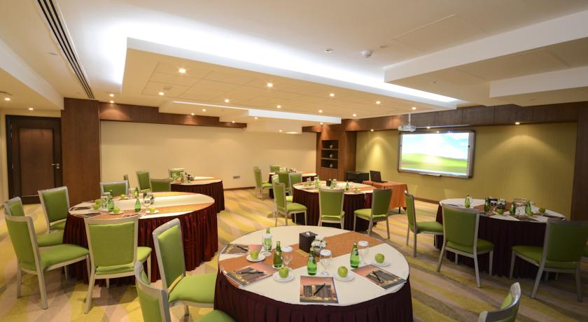 Copthorne Hotel Dubai Meeting Rooms, Halls & Venue Booking