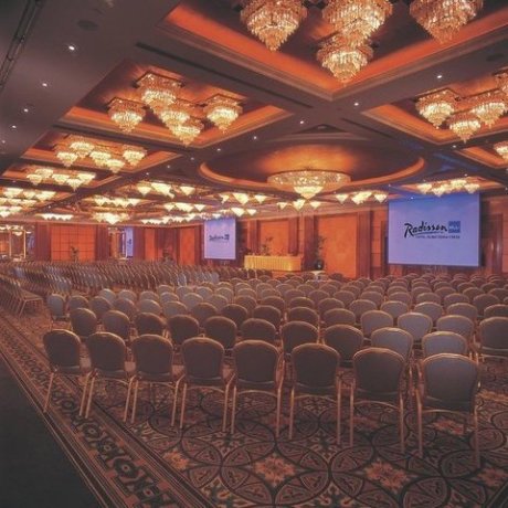 conference hall Radisson Blu Hotel Baniyas