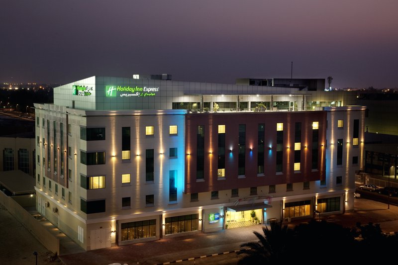 Holiday Inn Express Dubai - Safa Park