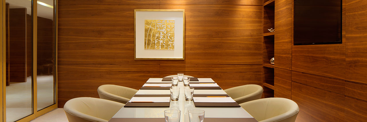 Hyatt-Regency-Dubai-meeting room5