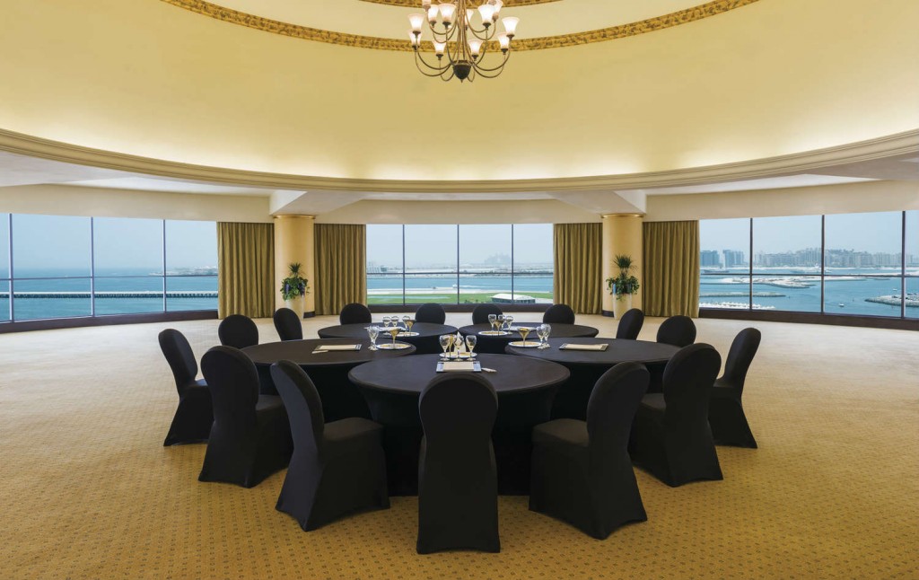 Le Royal MÃ©ridien Beach Resort & Spa meeting hall