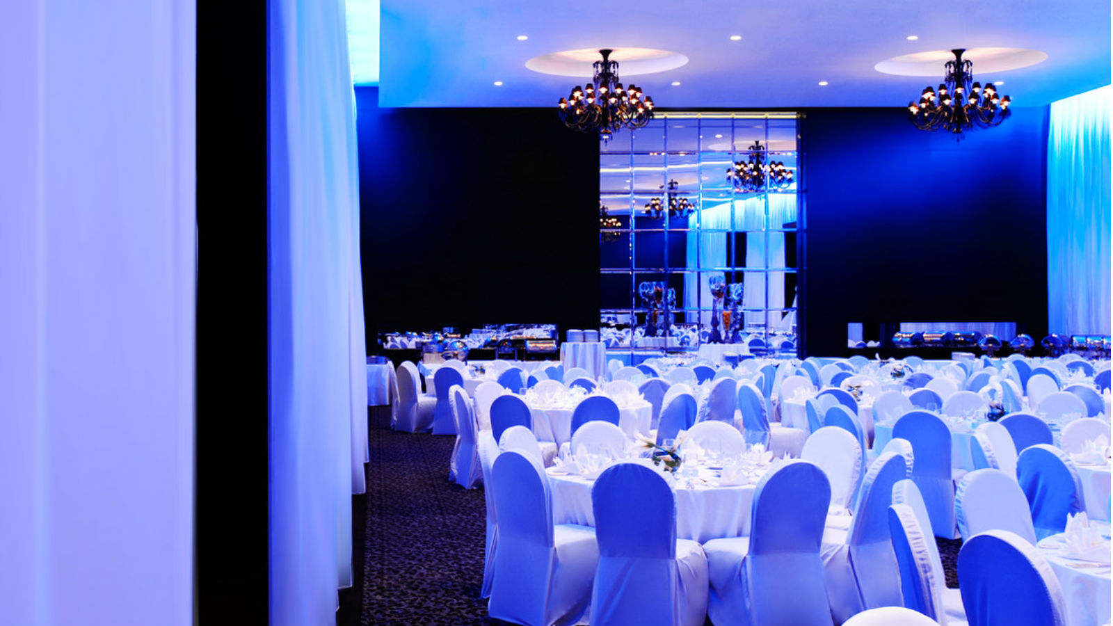 Wasl-Ballroom-at-Le-Meridien-Dubai-hotel