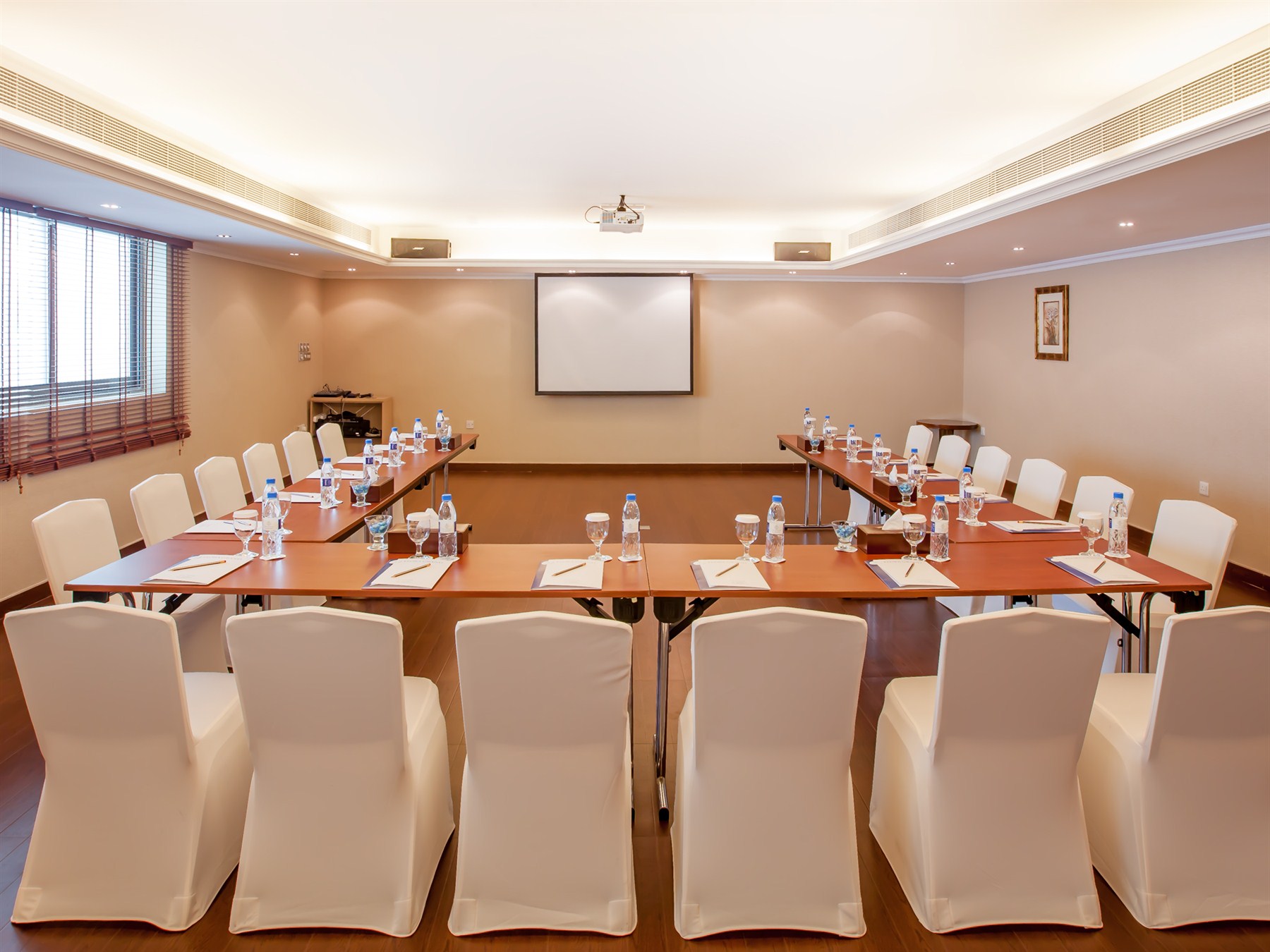 Flora Grand Hotel Meeting Rooms, Halls & Venue Booking