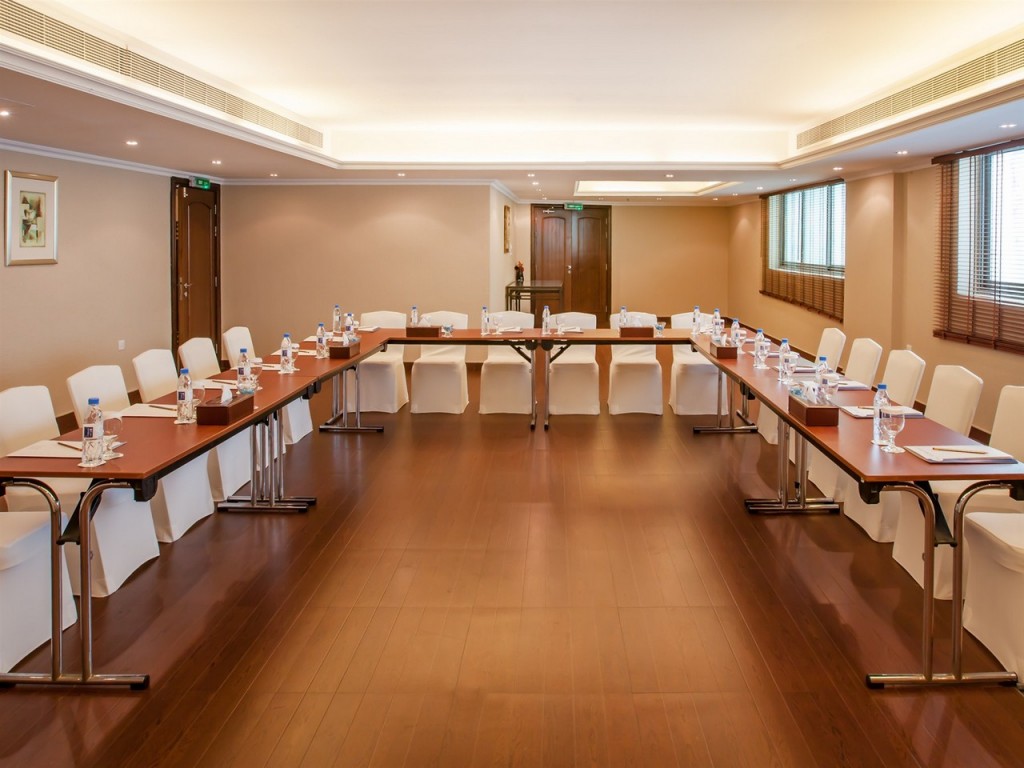 Flora Grand Hotel Meeting Rooms, Halls & Venue Booking